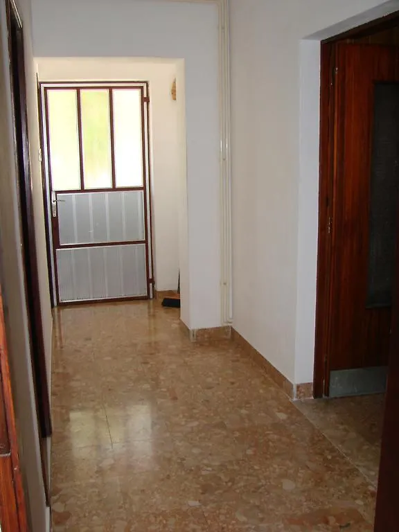 Apartment Matija トロギール